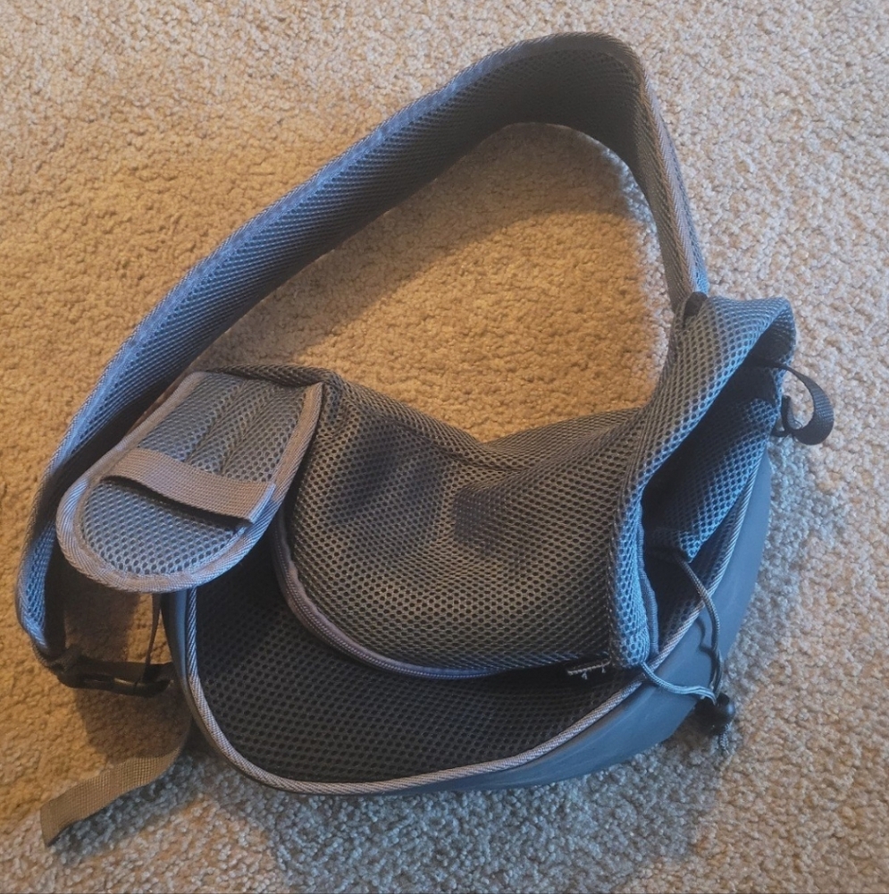 Small pet carrier